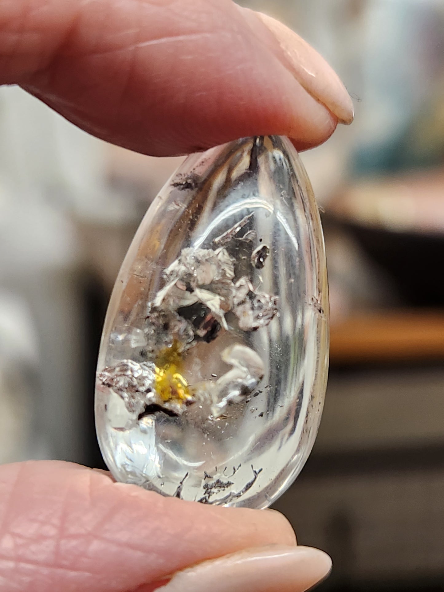 Enhydro Quartz polished